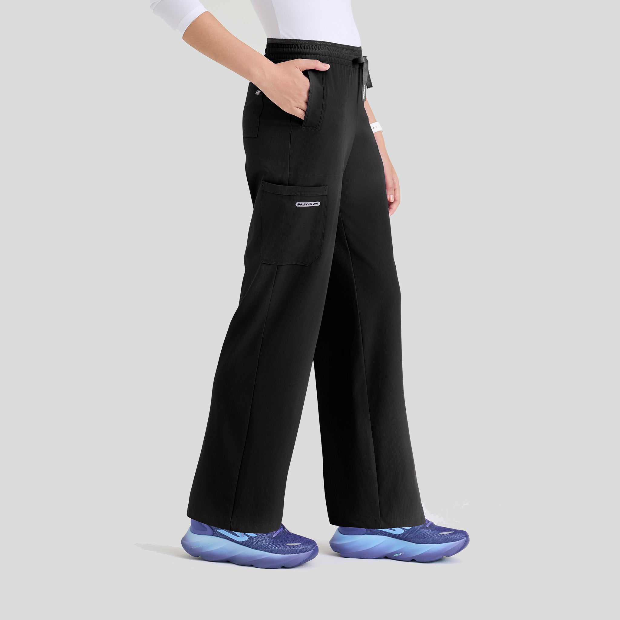 Honor 6 Pocket Straight Leg Pant | Black