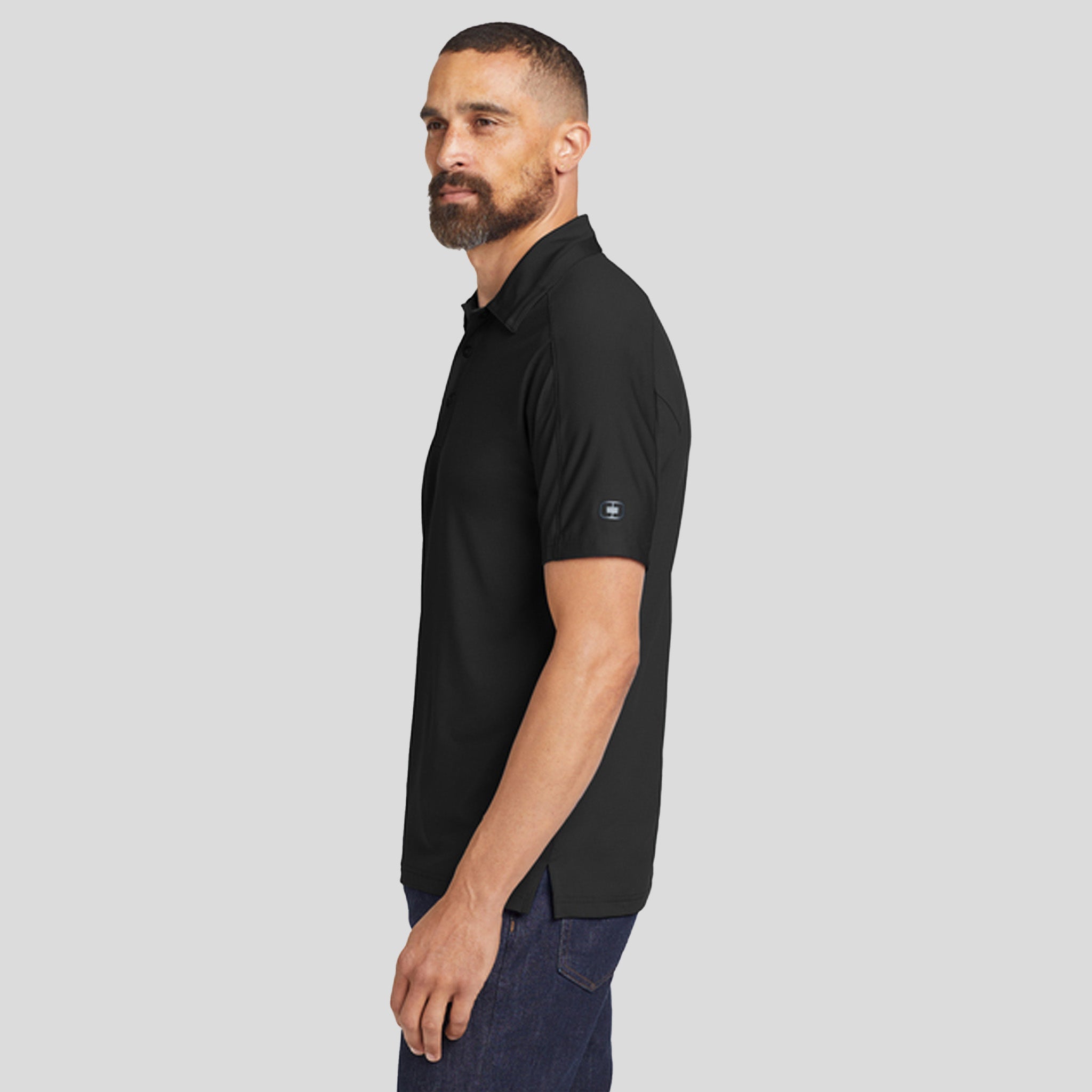 Linear Polo | Blacktop